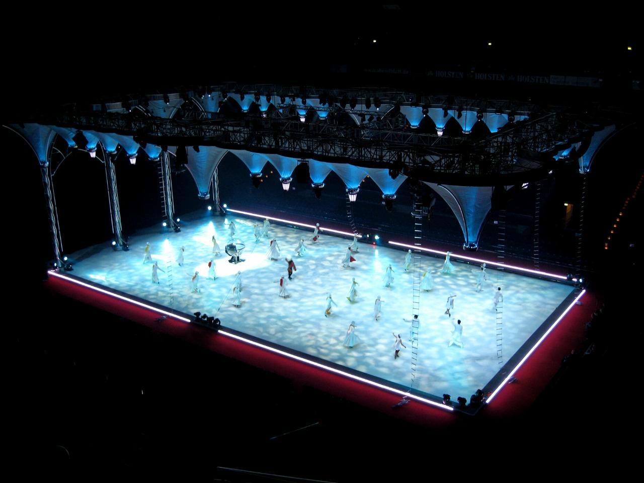 Holiday On Ice - Mystery 2005