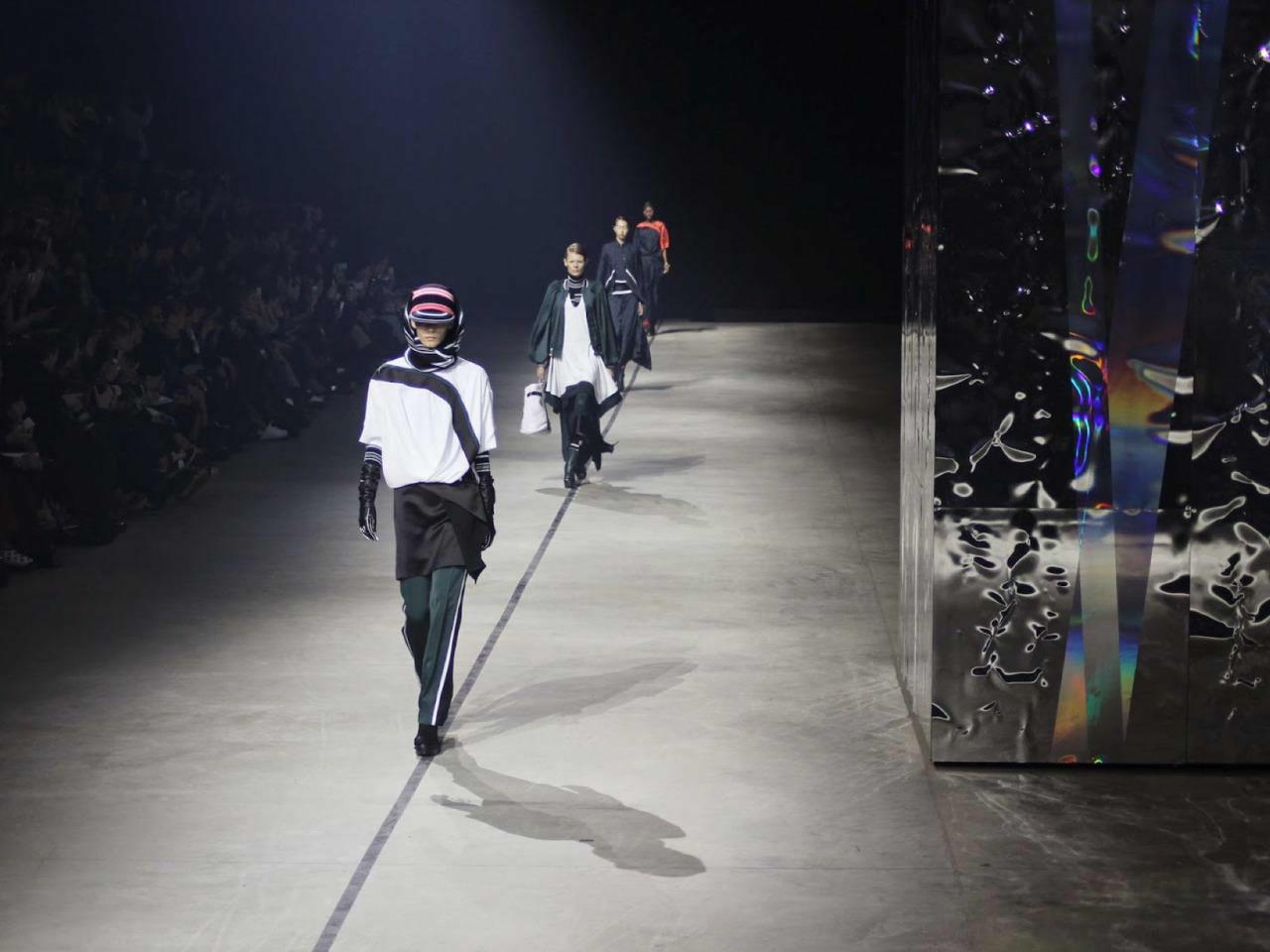 Kenzo - Womenswear Fall 2015 - Paris (FR)